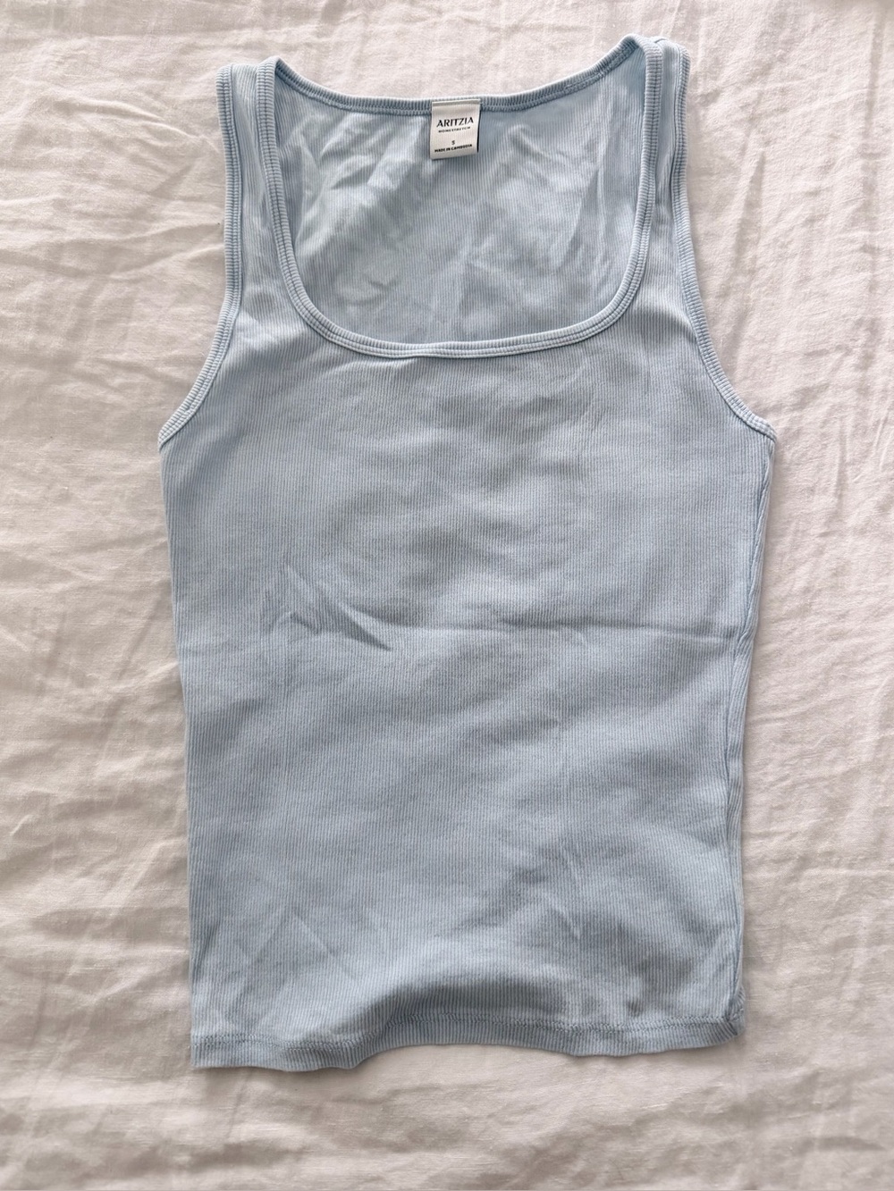 Homestretchβ’ Rib Vinyl Tank Villa Blue
Aritzia S